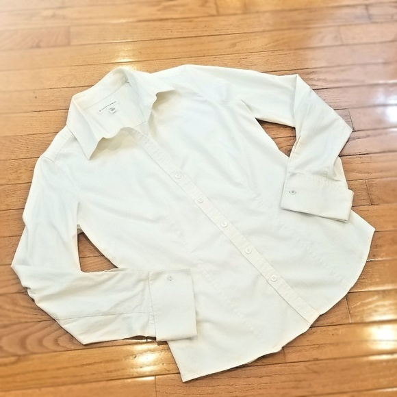 Banana Republic Tops - Elegantly cuffed button down shirt - LIKE NEW!